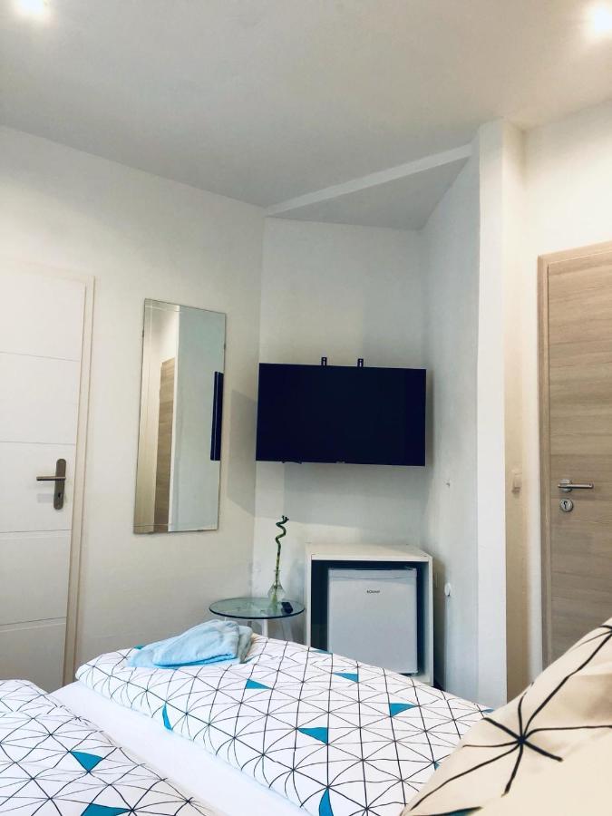 Homestay Am Markt アーデナウ エクステリア 写真